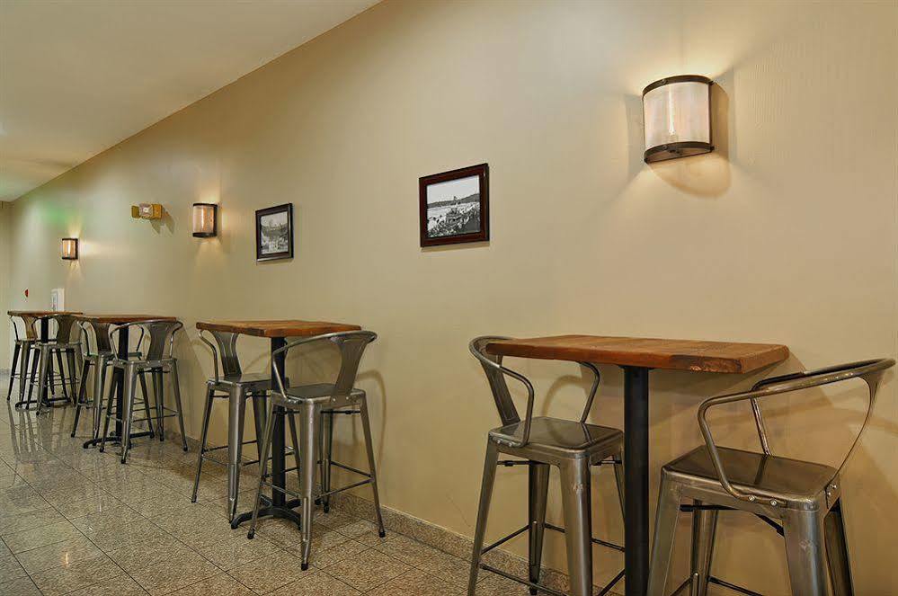 Georgetown Inn Seattle Exterior photo
